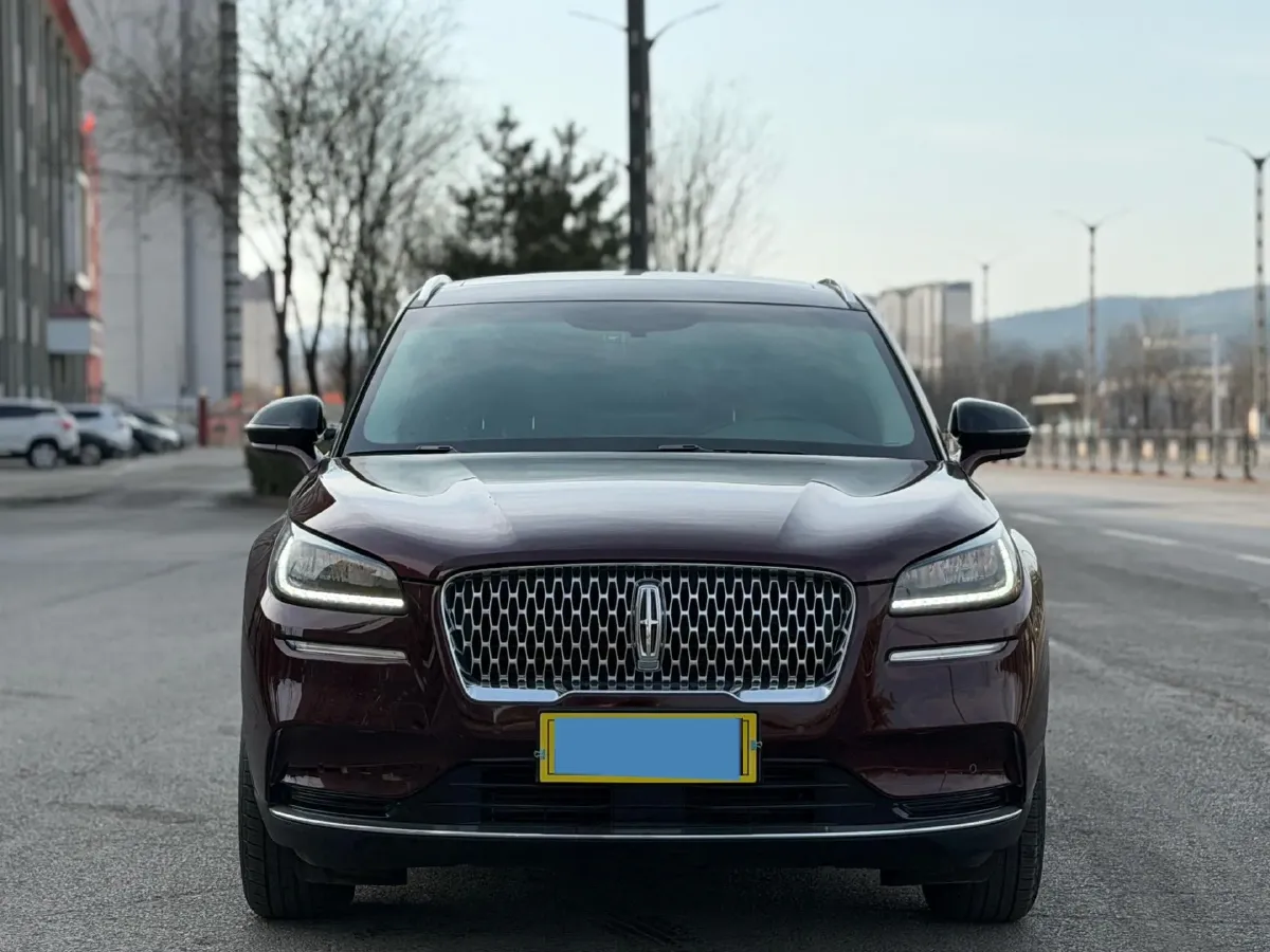 2022 Lincoln Corsair 2.0T 245HP L4 8AT,autocango,china used car exporter,china ev exporter,chinese used car exporter,chinese used ev exporter