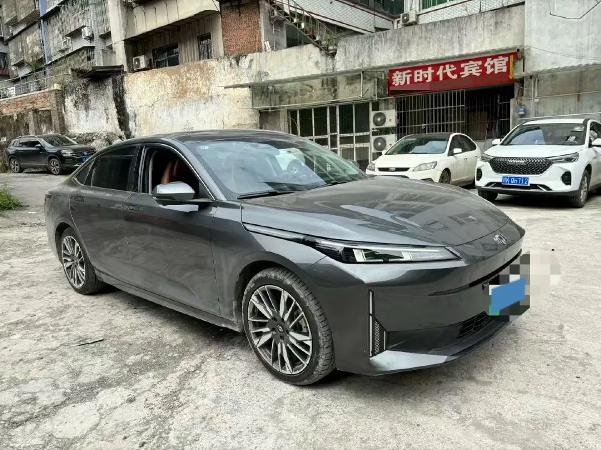 2024 ChangAn QiYuan A05 1.5L 110HP L4 E-CVT PHEV 18.99KWH,autocango,china used car exporter,china ev exporter,chinese used car exporter,chinese used ev exporter
