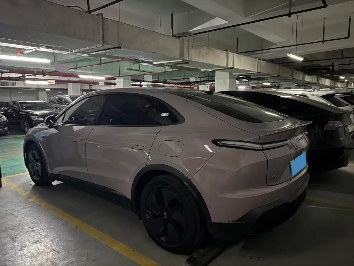 2024 ONVO L60 BEV 60KWH,autocango,china used car exporter,china ev exporter,chinese used car exporter,chinese used ev exporter