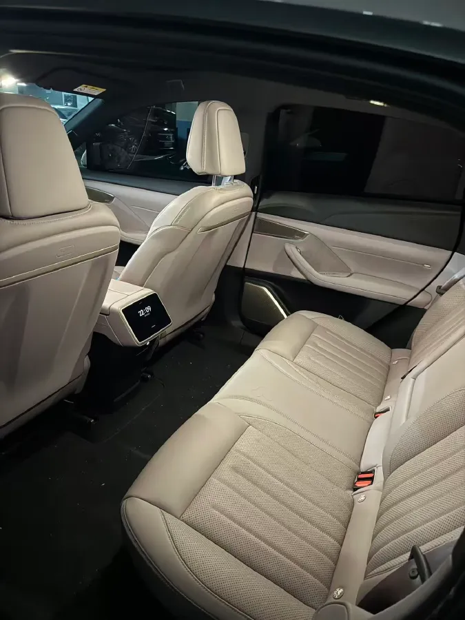 2024 ONVO L60 BEV 60KWH,autocango,china used car exporter,china ev exporter,chinese used car exporter,chinese used ev exporter