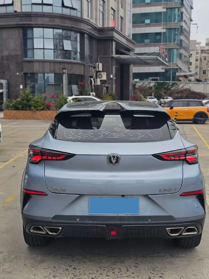 2022 ChangAn UNI-T 1.5T 188HP L4 7DCT,autocango,china used car exporter,china ev exporter,chinese used car exporter,chinese used ev exporter