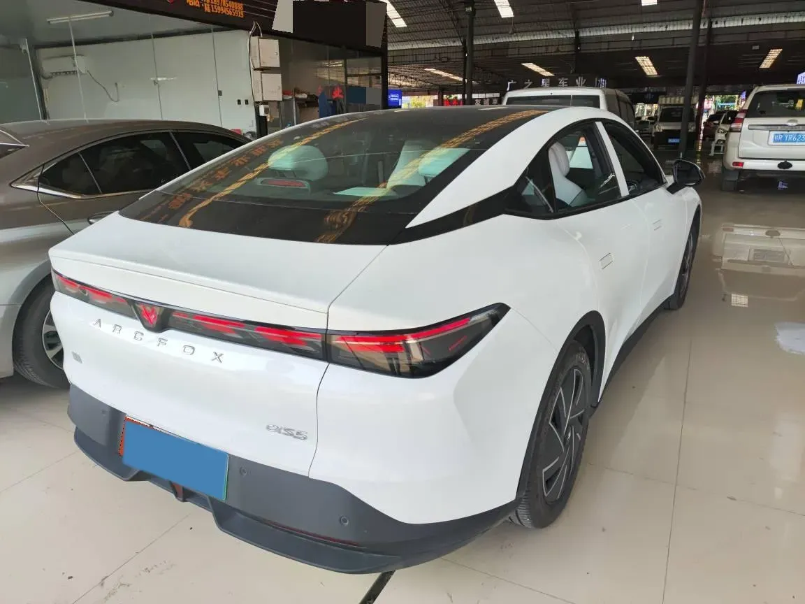 2025 ARCFOX αS5 BEV,autocango,china used car exporter,china ev exporter,chinese used car exporter,chinese used ev exporter