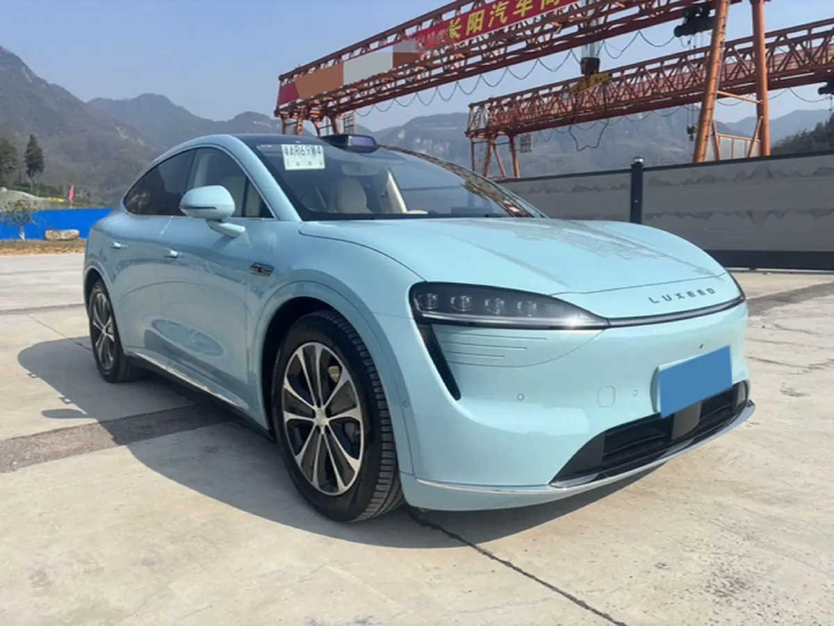 2025 Luxeed R7 REEV 156HP REEV 37KWH,autocango,china used car exporter,china ev exporter,chinese used car exporter,chinese used ev exporter
