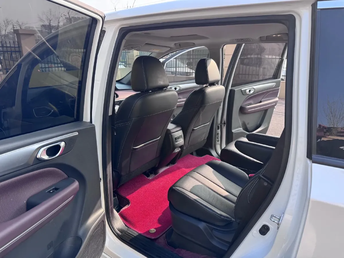 2023 GAC Trumpchi M6 1.5T 177HP L4 7DCT,autocango,china used car exporter,china ev exporter,chinese used car exporter,chinese used ev exporter