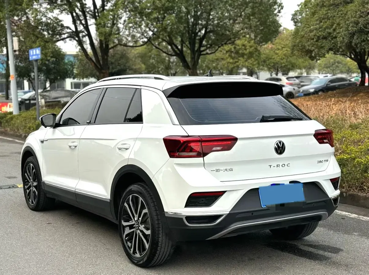 2021 Volkswagen T-Roc 1.4T 150HP L4 7DCT,autocango,china used car exporter,china ev exporter,chinese used car exporter,chinese used ev exporter