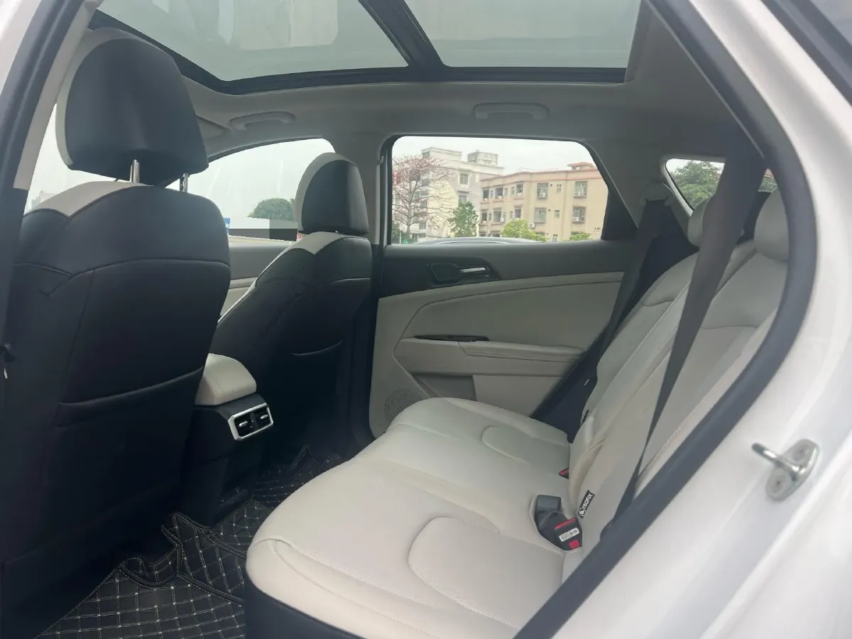 2023 Kia Sportage 1.5T 200HP L4 8AT,autocango,china used car exporter,china ev exporter,chinese used car exporter,chinese used ev exporter