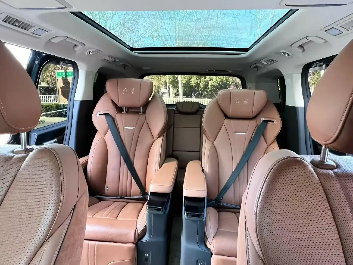 2023 HongQi HQ9 2.0T 252HP L4 8AT,autocango,china used car exporter,china ev exporter,chinese used car exporter,chinese used ev exporter