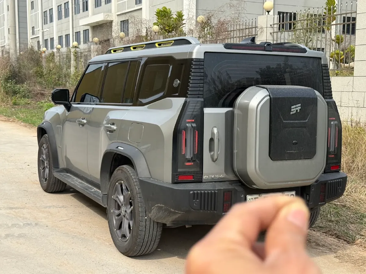 2024 Jetour ShanHai TravellerC-DM 1.5T 156HP L4 3DHT PHEV 26.7KWH,autocango,china used car exporter,china ev exporter,chinese used car exporter,chinese used ev exporter