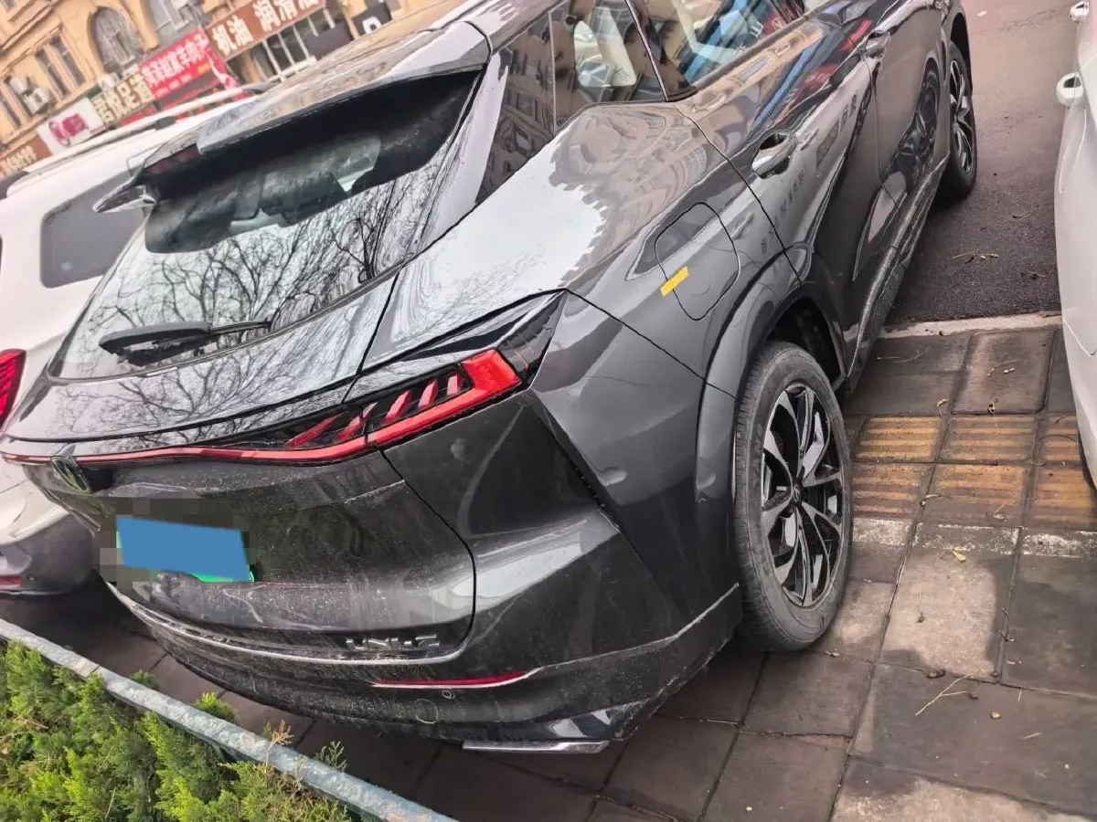 2024 ChangAn UNI-Z 1.5L 98HP L4 E-CVT PHEV 18.4KWH,autocango,china used car exporter,china ev exporter,chinese used car exporter,chinese used ev exporter