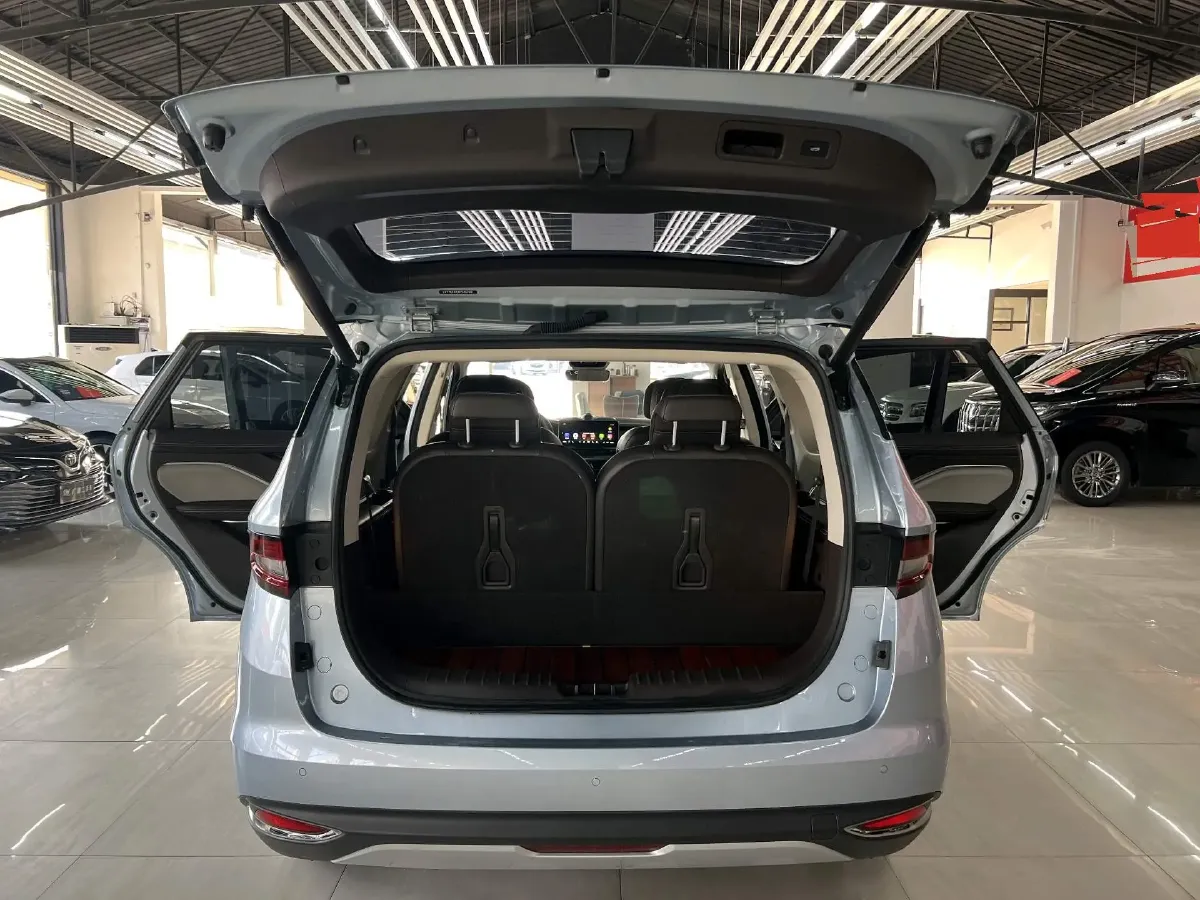 2019 Geely JiaJi 1.5T 177HP L3 7DCT,autocango,china used car exporter,china ev exporter,chinese used car exporter,chinese used ev exporter