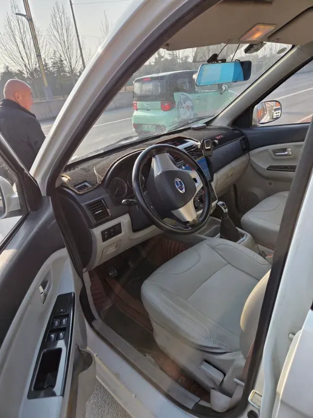 2015 BAIC ChangHe M50S 1.4L 99HP L4 5MT,autocango,china used car exporter,china ev exporter,chinese used car exporter,chinese used ev exporter