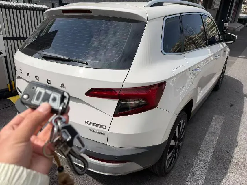 2019 Skoda Karoq 1.4T 150HP L4 7DCT,autocango,china used car exporter,china ev exporter,chinese used car exporter,chinese used ev exporter
