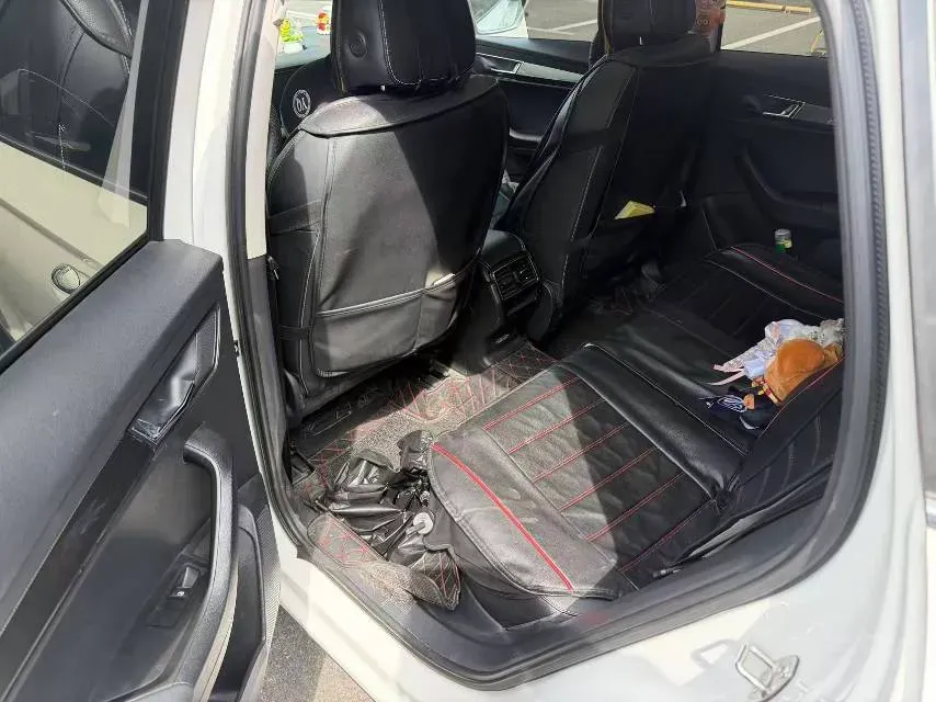 2019 Skoda Karoq 1.4T 150HP L4 7DCT,autocango,china used car exporter,china ev exporter,chinese used car exporter,chinese used ev exporter