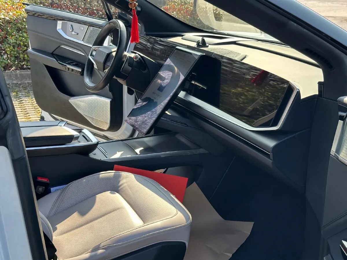 2023 HiPhi Y BEV 115KWH,autocango,china used car exporter,china ev exporter,chinese used car exporter,chinese used ev exporter