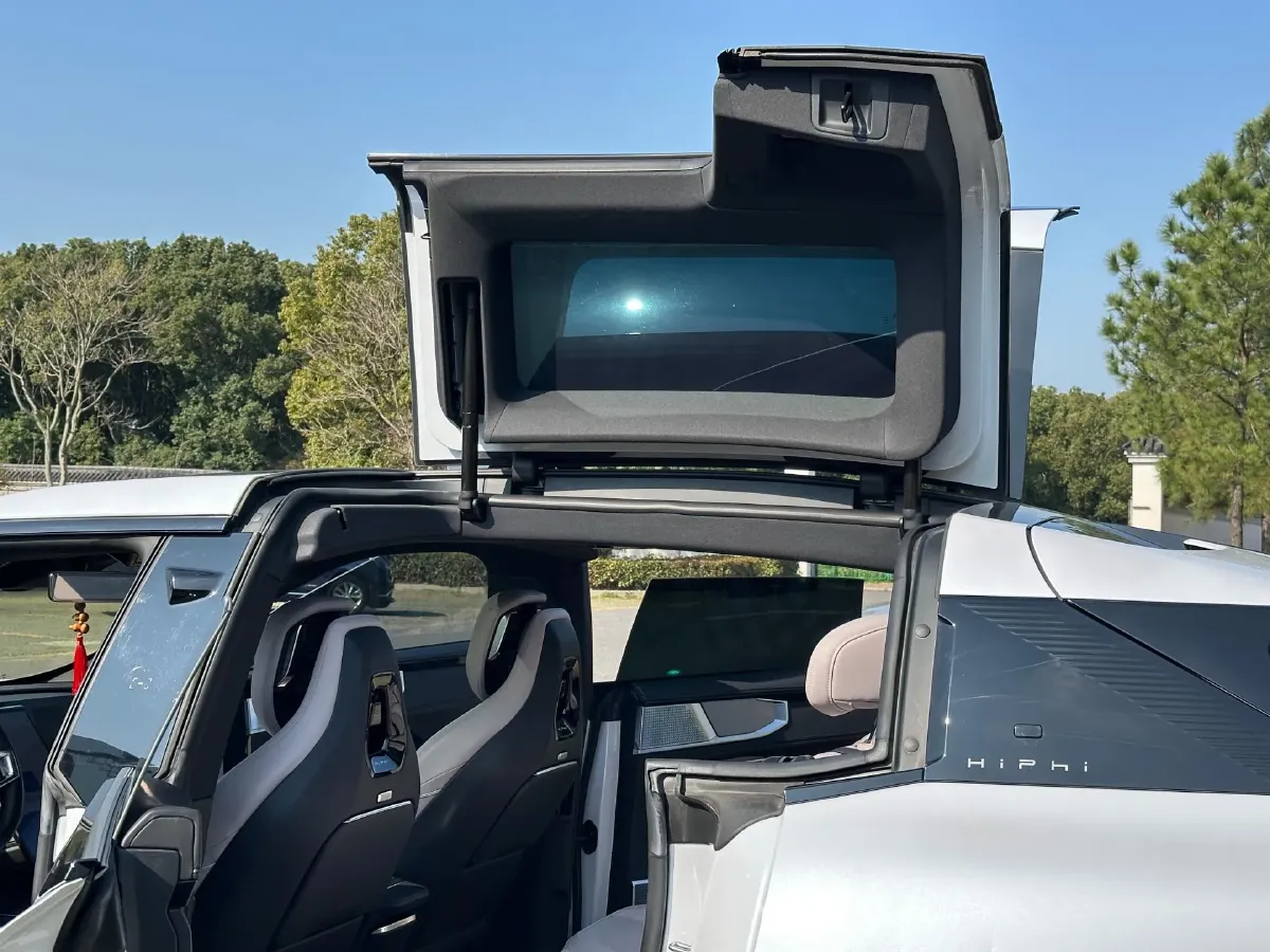 2023 HiPhi Y BEV 115KWH,autocango,china used car exporter,china ev exporter,chinese used car exporter,chinese used ev exporter