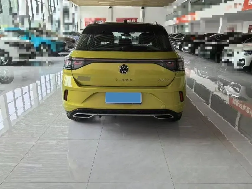 2023 Volkswagen T-Roc 1.5T 160HP L4 7DCT,autocango,china used car exporter,china ev exporter,chinese used car exporter,chinese used ev exporter