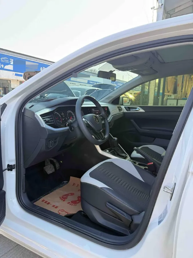 2021 Haval H6 1.5T 169HP L4 7DCT,autocango,china used car exporter,china ev exporter,chinese used car exporter,chinese used ev exporter