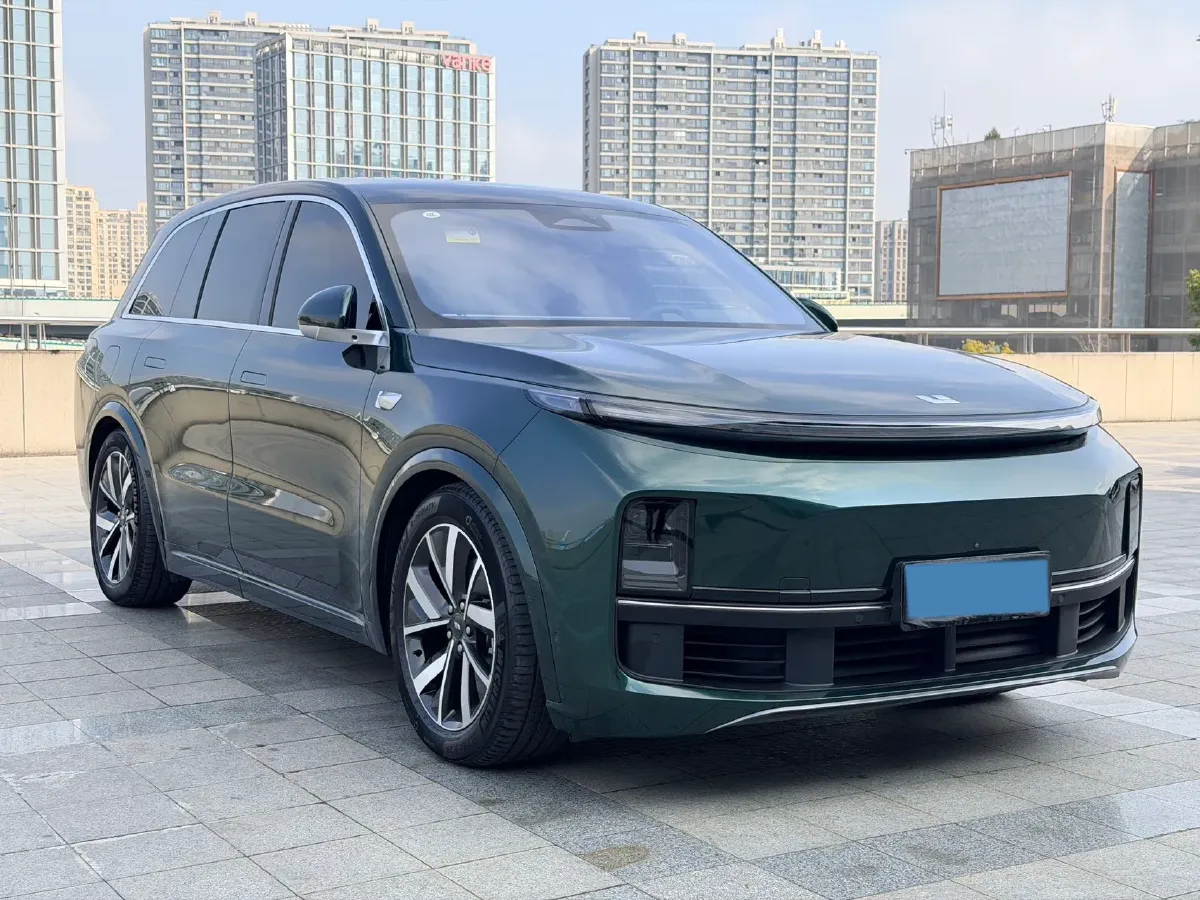 2023 Li L8 Range Extended 154HP REEV 40.9KWH,autocango,china used car exporter,china ev exporter,chinese used car exporter,chinese used ev exporter