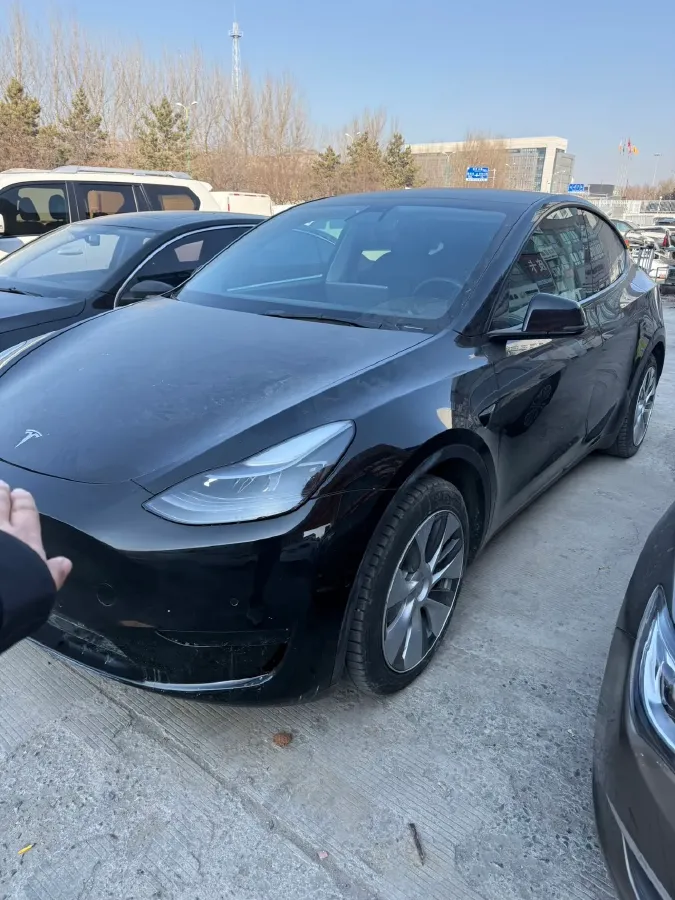 2022 Tesla Model Y BEV 60KWH,autocango,china used car exporter,china ev exporter,chinese used car exporter,chinese used ev exporter