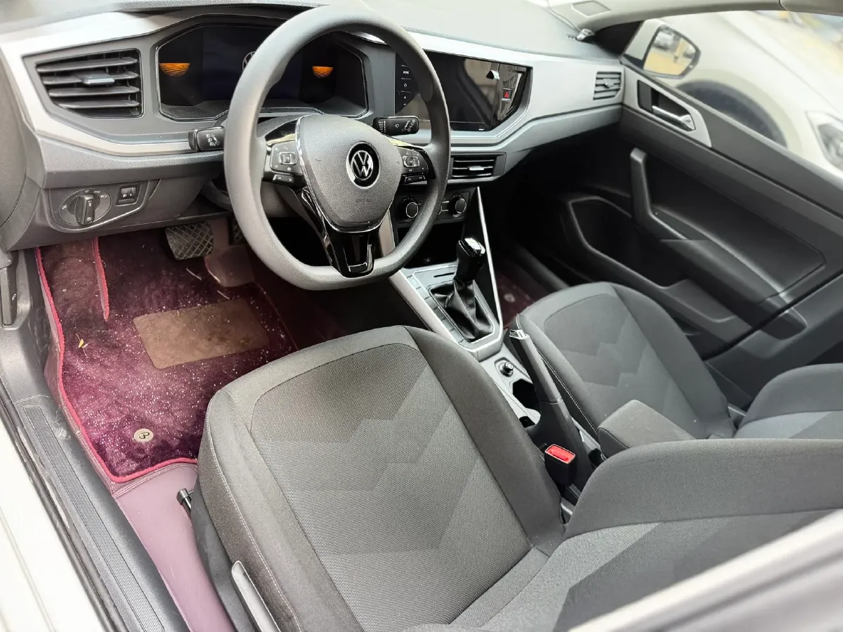 2023 Volkswagen Polo 1.5L 110HP L4 6AT,autocango,china used car exporter,china ev exporter,chinese used car exporter,chinese used ev exporter