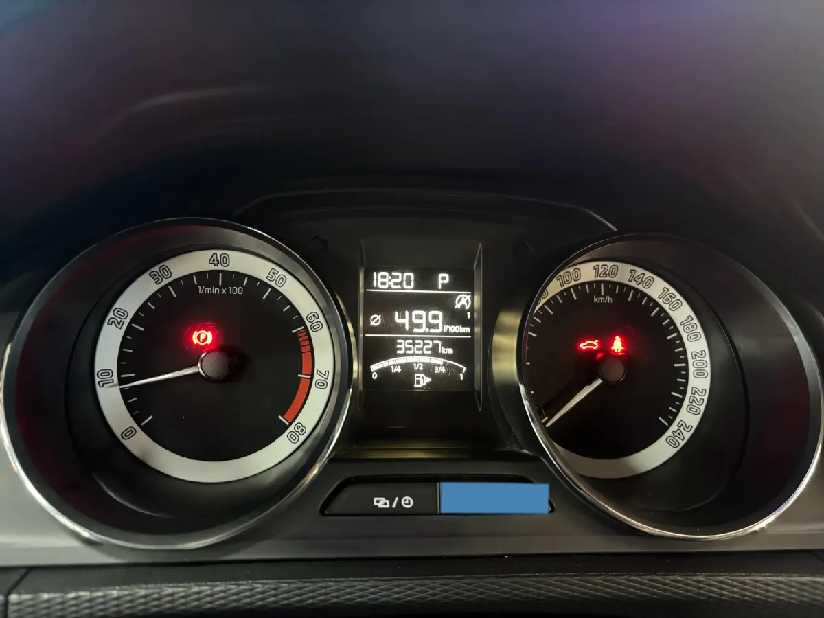 2020 Skoda Kamiq 1.5L 112HP L4 6AT,autocango,china used car exporter,china ev exporter,chinese used car exporter,chinese used ev exporter