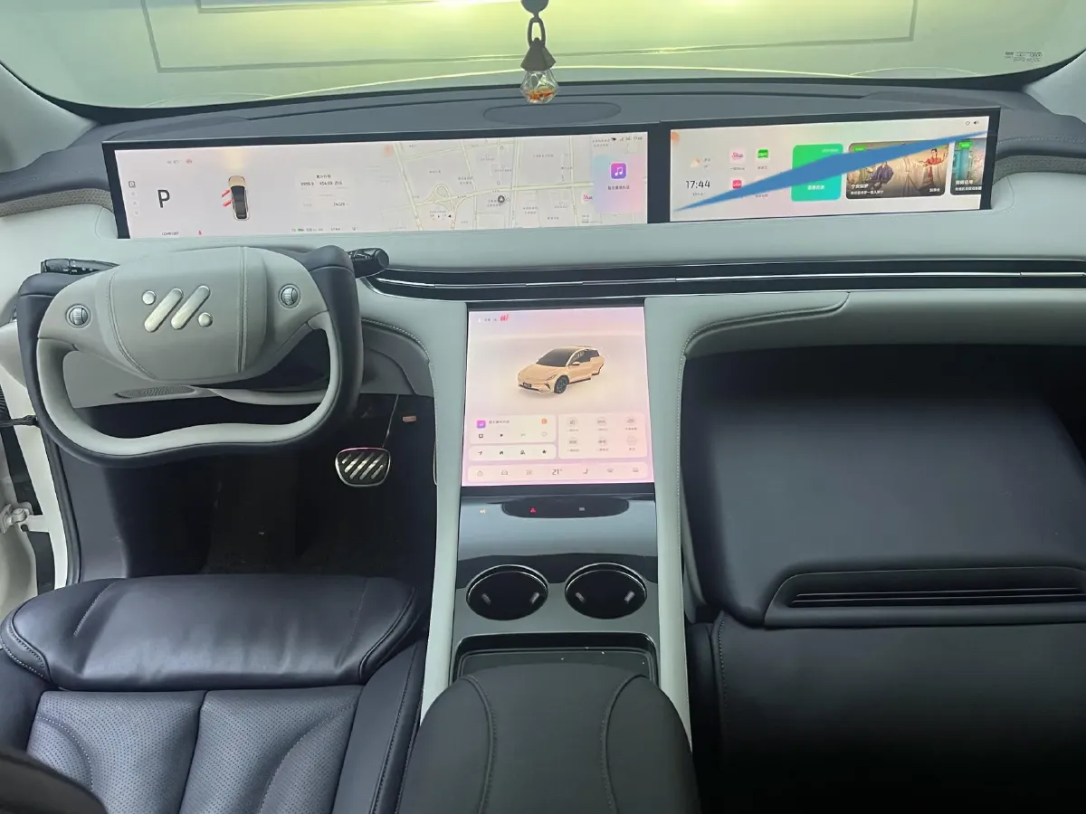 2023 IM LS7 BEV 90KWH,autocango,china used car exporter,china ev exporter,chinese used car exporter,chinese used ev exporter