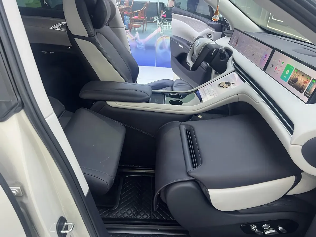 2023 IM LS7 BEV 90KWH,autocango,china used car exporter,china ev exporter,chinese used car exporter,chinese used ev exporter