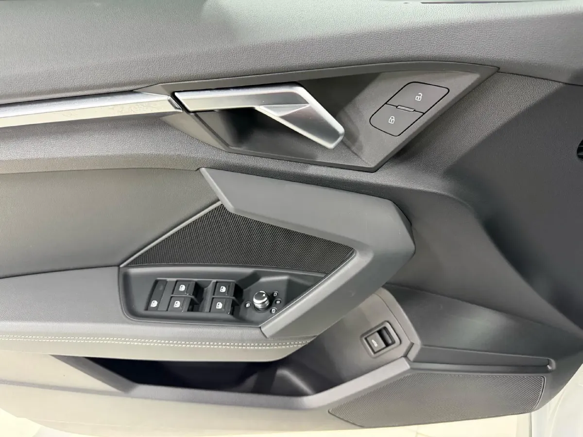 2022 Audi A3 1.4T 150HP L4 7DCT,autocango,china used car exporter,china ev exporter,chinese used car exporter,chinese used ev exporter