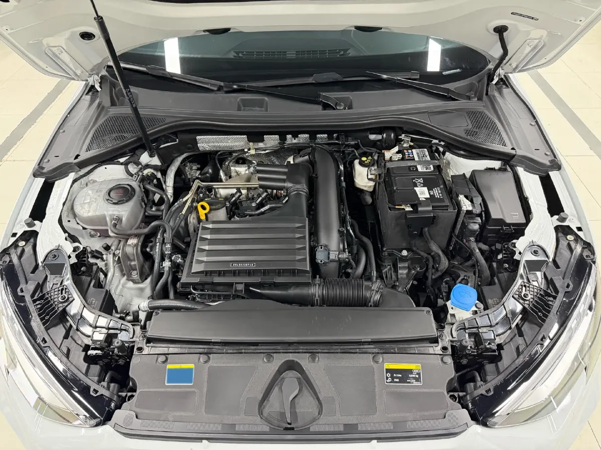 2022 Audi A3 1.4T 150HP L4 7DCT,autocango,china used car exporter,china ev exporter,chinese used car exporter,chinese used ev exporter