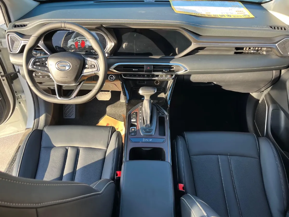 2022 GAC Trumpchi GS4 1.5T 169HP L4 6AT,autocango,china used car exporter,china ev exporter,chinese used car exporter,chinese used ev exporter