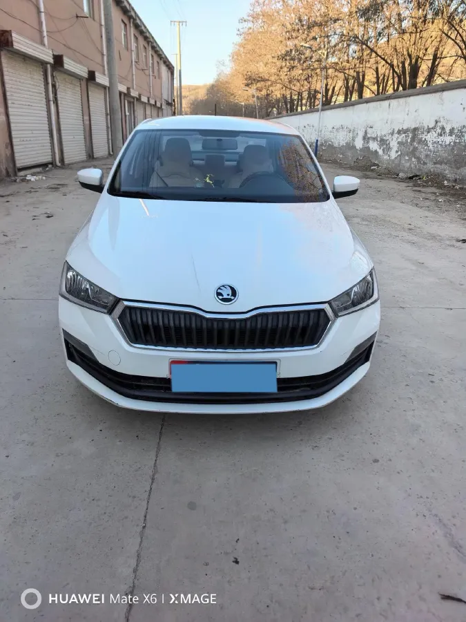 2020 DongFeng Aeolus YiXuan 1.5T 150HP L4 6DCT,autocango,china used car exporter,china ev exporter,chinese used car exporter,chinese used ev exporter