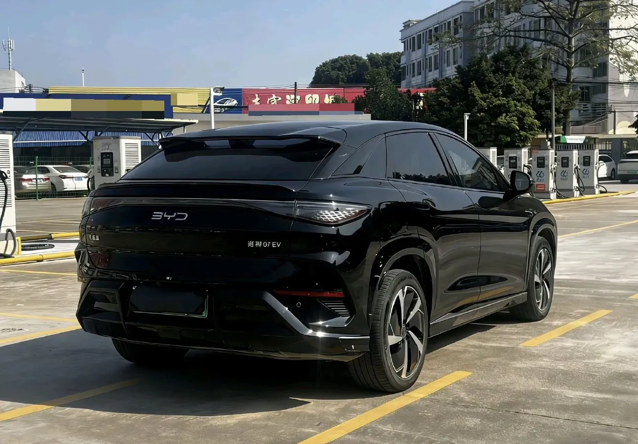 2024 BYD Sea Lion 07 BEV 80.64KWH,autocango,china used car exporter,china ev exporter,chinese used car exporter,chinese used ev exporter