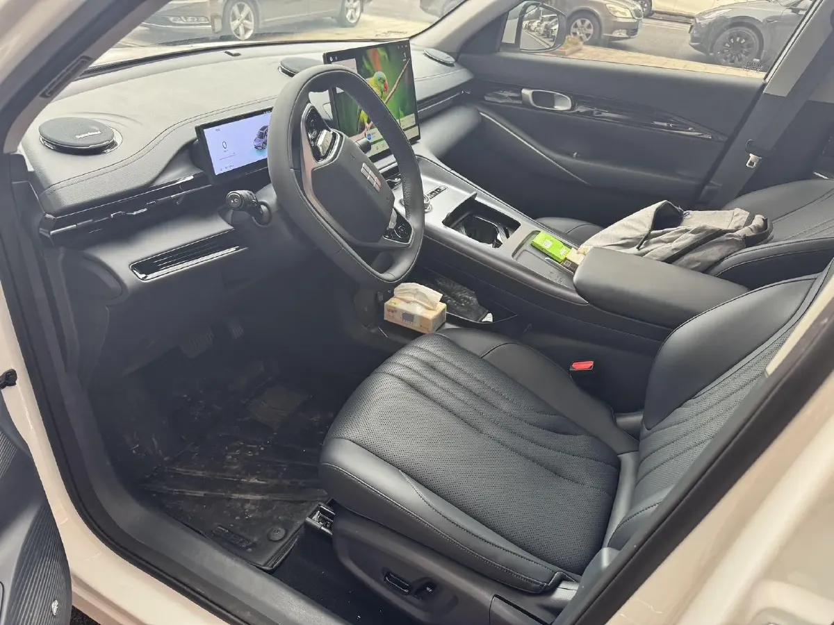 2024 Geely Emgrand L HiP 1.5T 181HP L4 3DHT PHEV 15.5KWH,autocango,china used car exporter,china ev exporter,chinese used car exporter,chinese used ev exporter