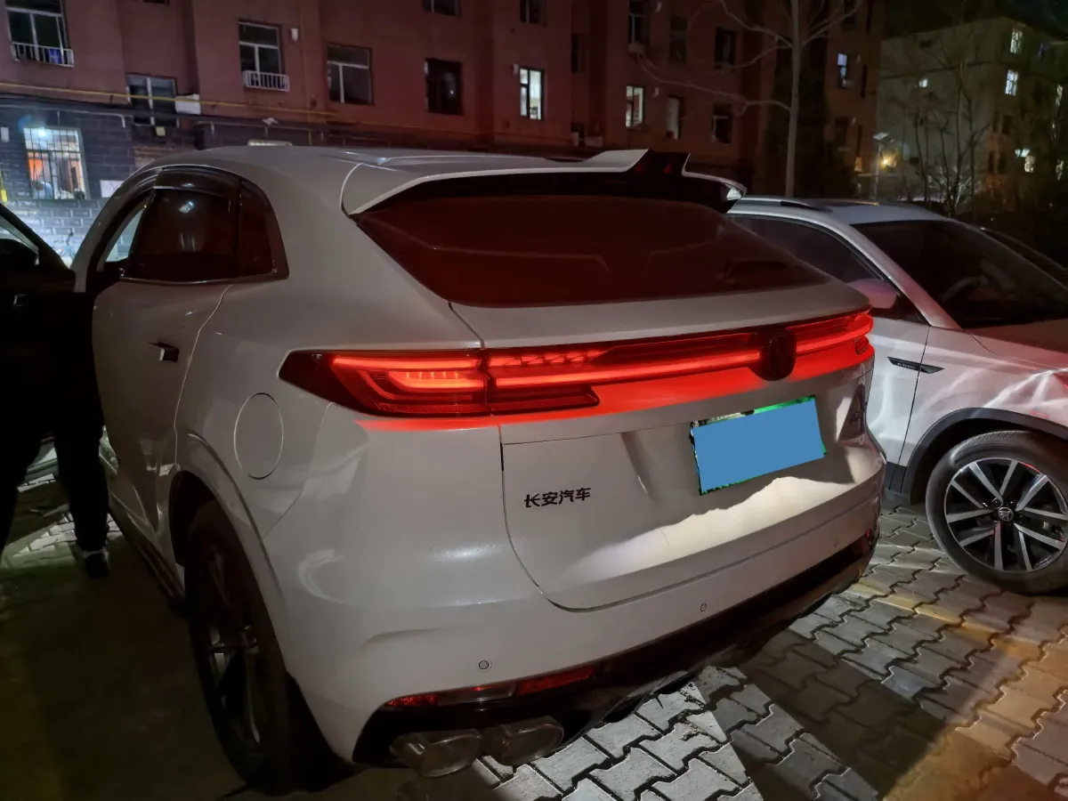 2023 ChangAn UNI-K 2.0T 233HP L4 8AT,autocango,china used car exporter,china ev exporter,chinese used car exporter,chinese used ev exporter