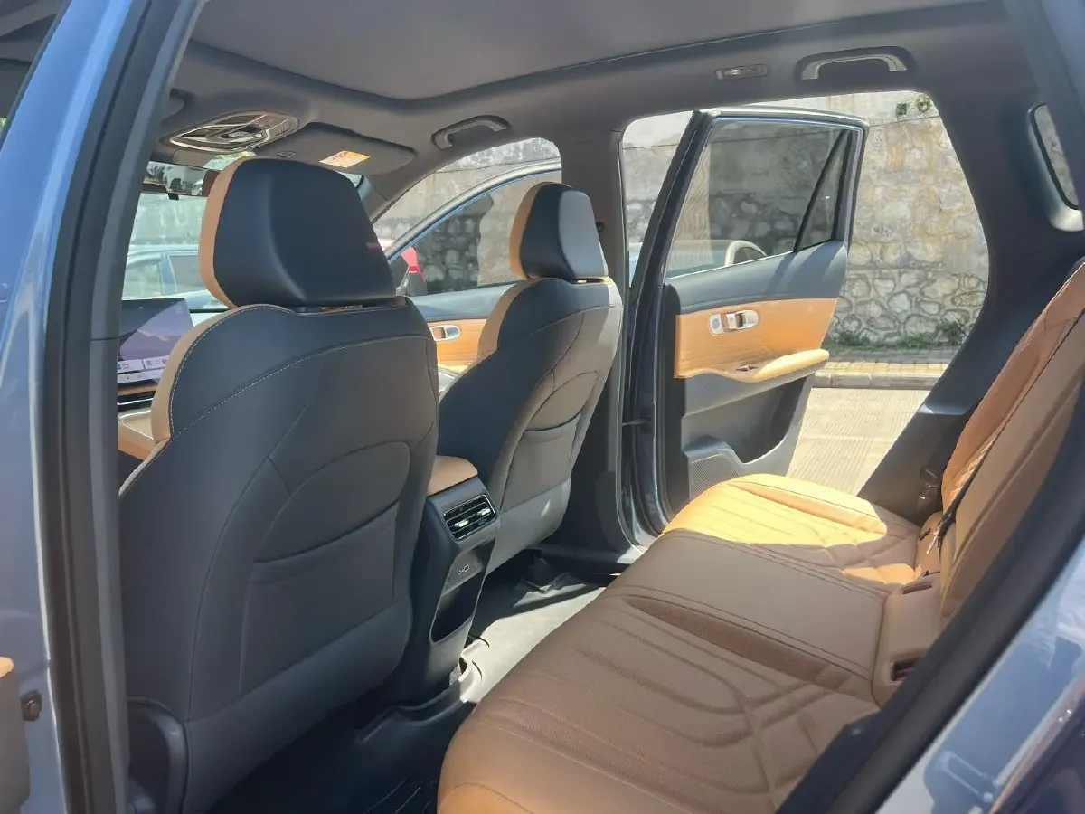 2025 BYD Sea Lion 05 DM-i 1.5L 101HP L4 E-CVT PHEV 18.3KWH,autocango,china used car exporter,china ev exporter,chinese used car exporter,chinese used ev exporter