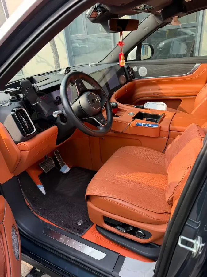 2024 AITO AITO M9 1.5T 152HP L4 REEV 42KWH,autocango,china used car exporter,china ev exporter,chinese used car exporter,chinese used ev exporter