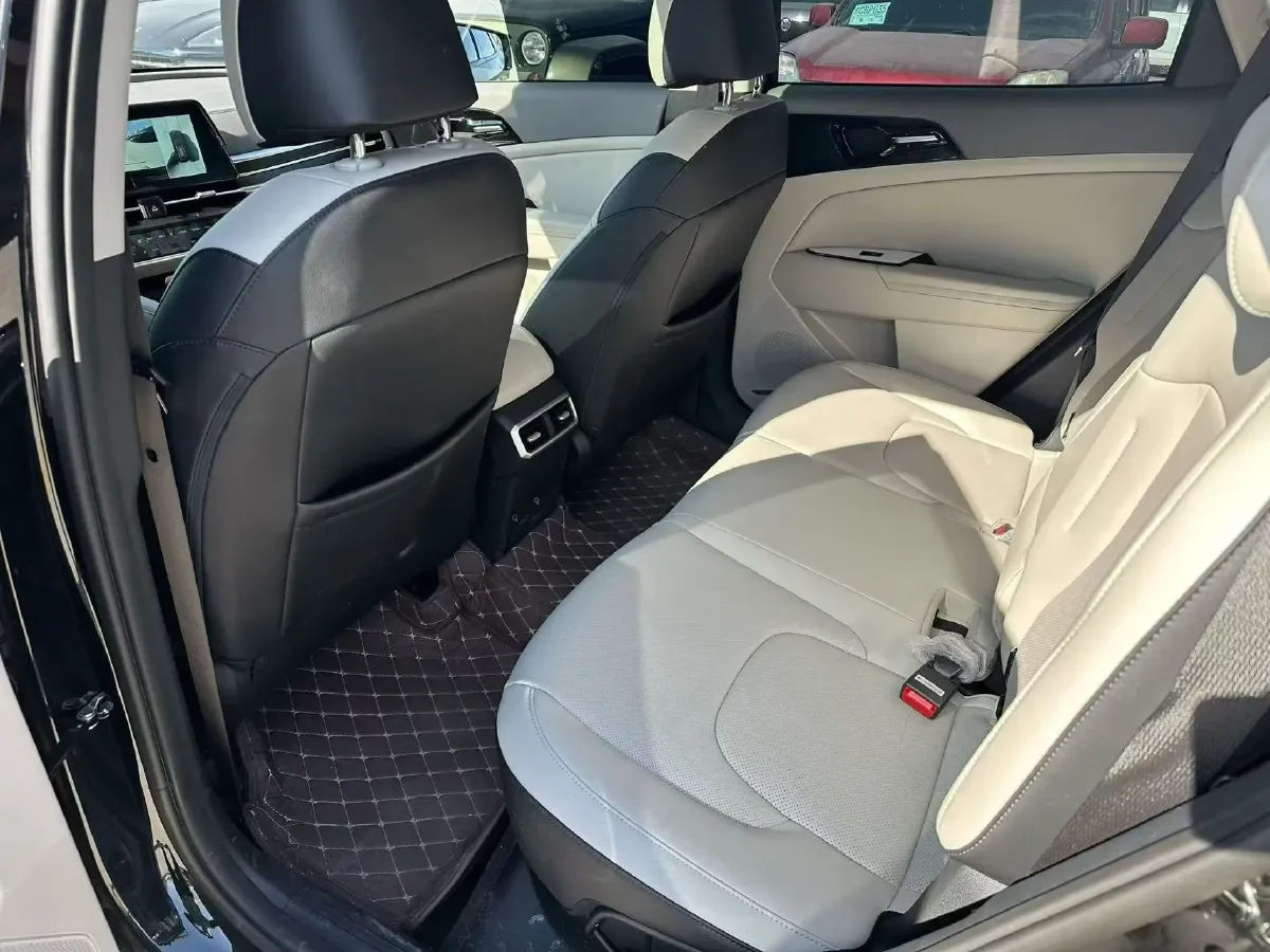 2023 Kia Sportage 1.5T 200HP L4 8AT,autocango,china used car exporter,china ev exporter,chinese used car exporter,chinese used ev exporter