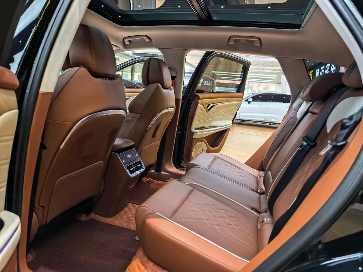 2024 Voyah FREE 1.5T 150HP L4 REEV 39.2KWH,autocango,china used car exporter,china ev exporter,chinese used car exporter,chinese used ev exporter