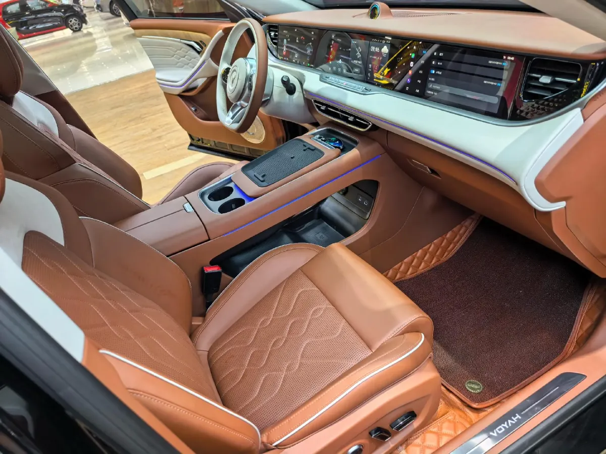 2024 Voyah FREE 1.5T 150HP L4 REEV 39.2KWH,autocango,china used car exporter,china ev exporter,chinese used car exporter,chinese used ev exporter