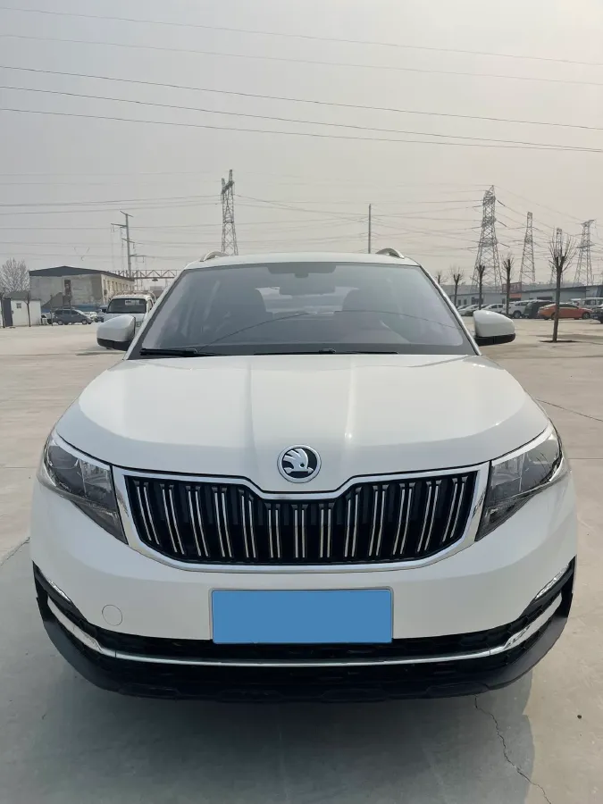 2021 Skoda Kamiq 1.5L 112HP L4 6AT,autocango,china used car exporter,china ev exporter,chinese used car exporter,chinese used ev exporter