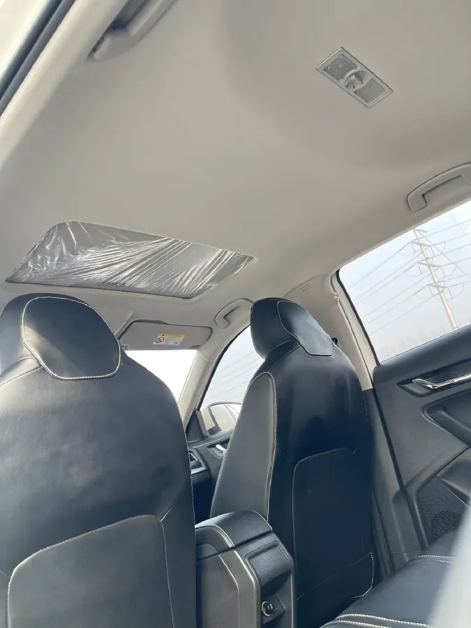 2021 Skoda Kamiq 1.5L 112HP L4 6AT,autocango,china used car exporter,china ev exporter,chinese used car exporter,chinese used ev exporter