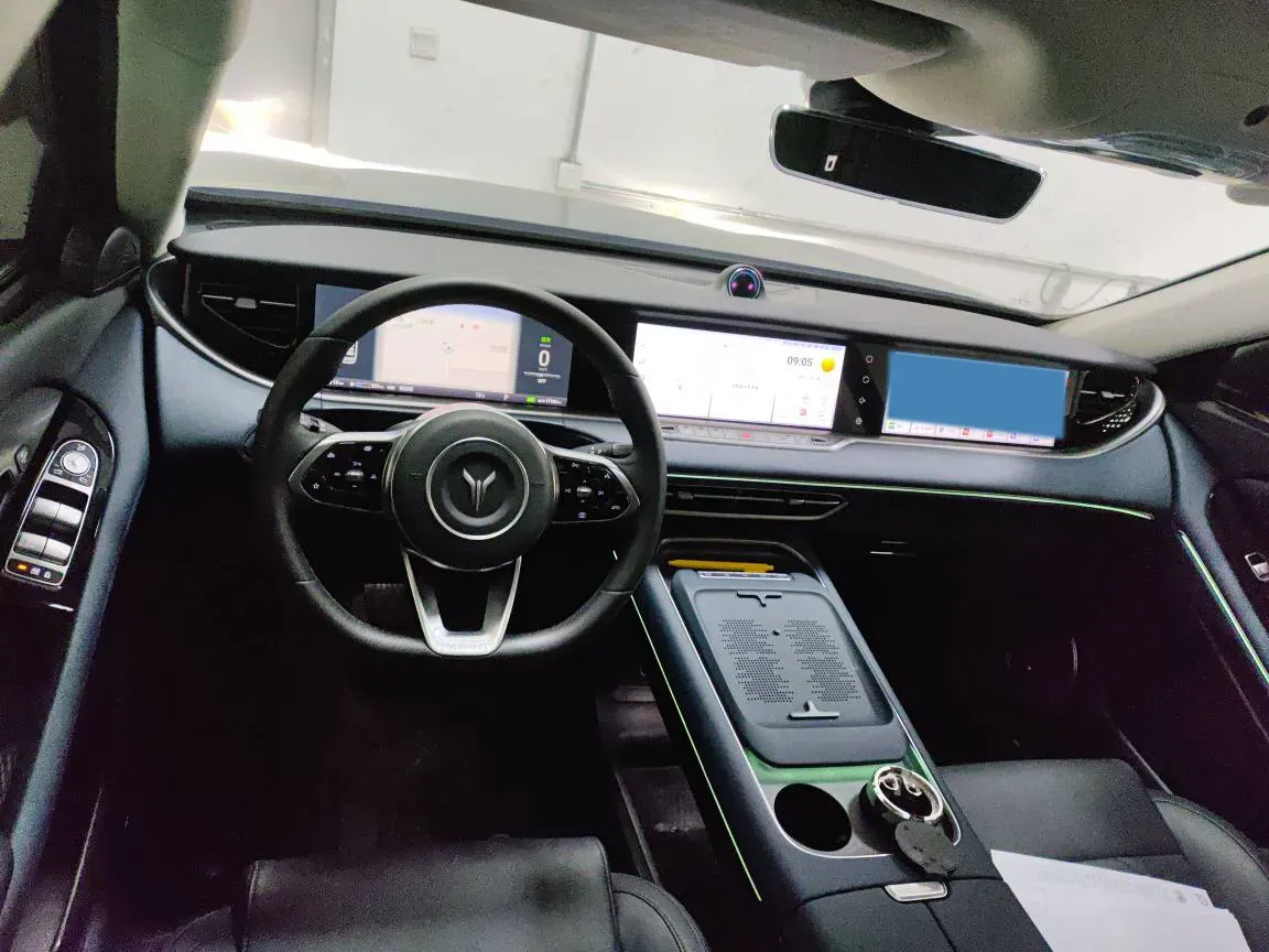 2024 Voyah FREE 1.5T 150HP L4 REEV 39.2KWH,autocango,china used car exporter,china ev exporter,chinese used car exporter,chinese used ev exporter