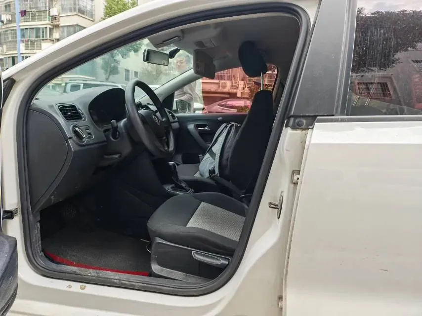 2016 Volkswagen Polo 1.4L 90HP L4 6AT,autocango,china used car exporter,china ev exporter,chinese used car exporter,chinese used ev exporter