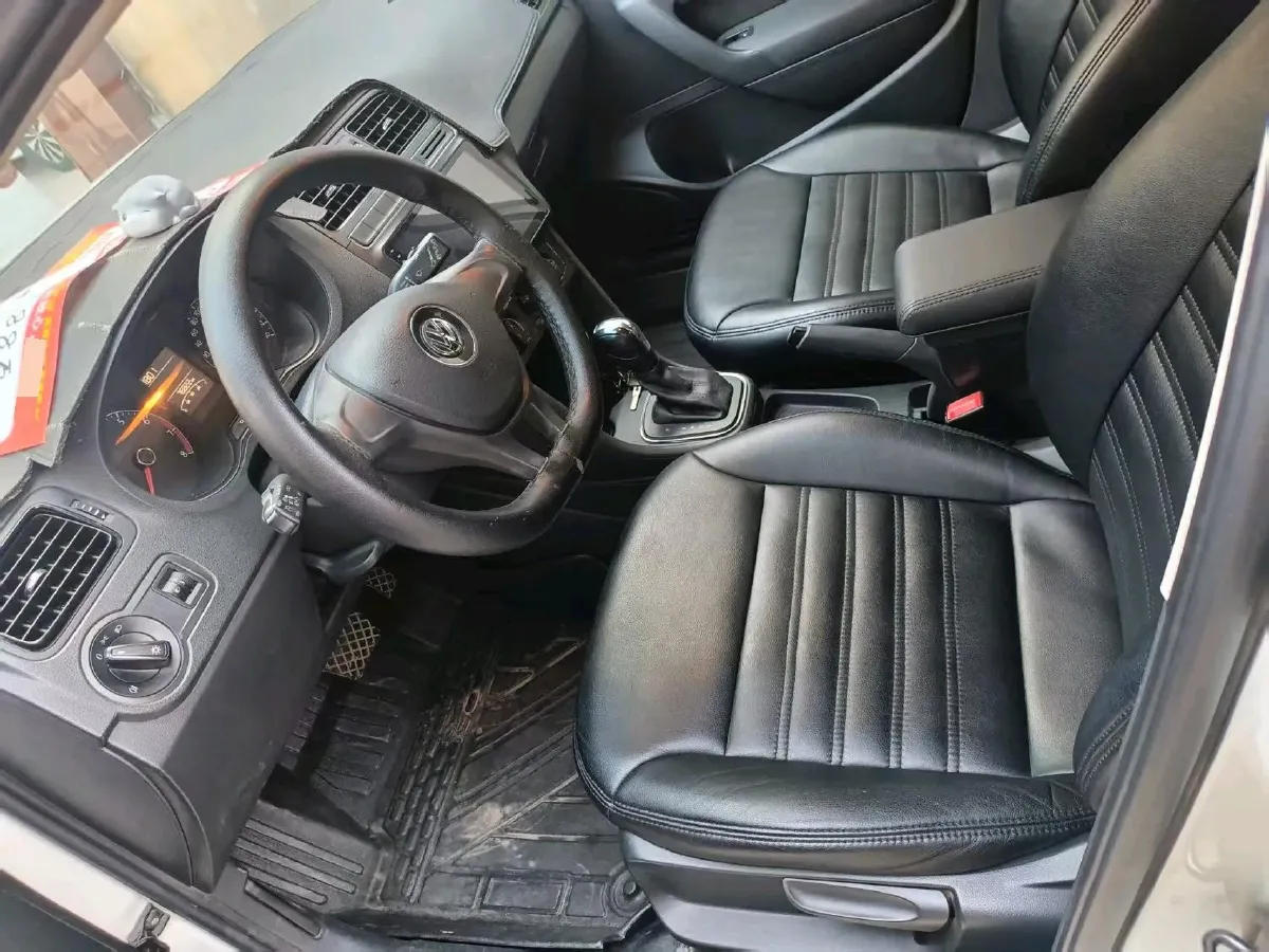 2014 Hyundai Reina 1.6L 123HP L4 4AT,autocango,china used car exporter,china ev exporter,chinese used car exporter,chinese used ev exporter