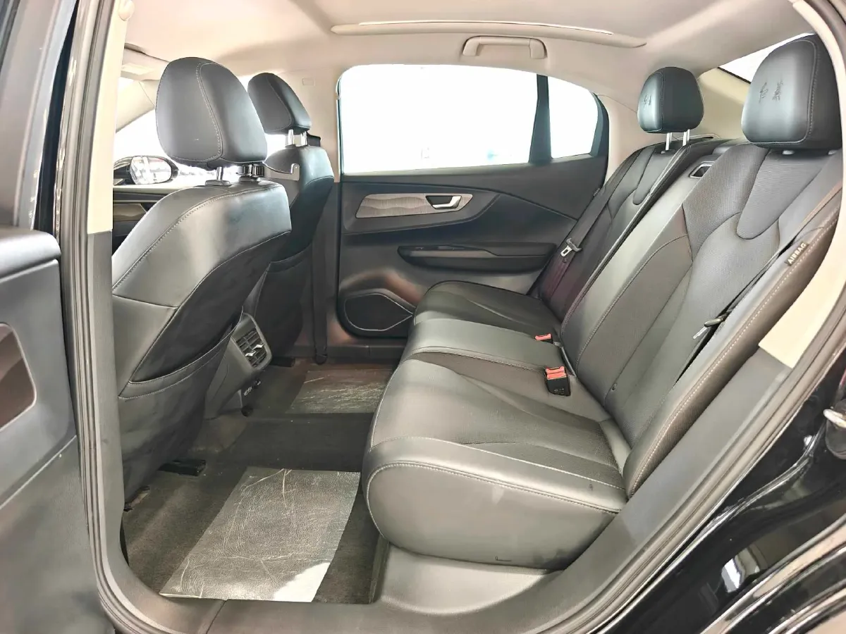 2021 HongQi E-QM5 BEV 54KWH,autocango,china used car exporter,china ev exporter,chinese used car exporter,chinese used ev exporter