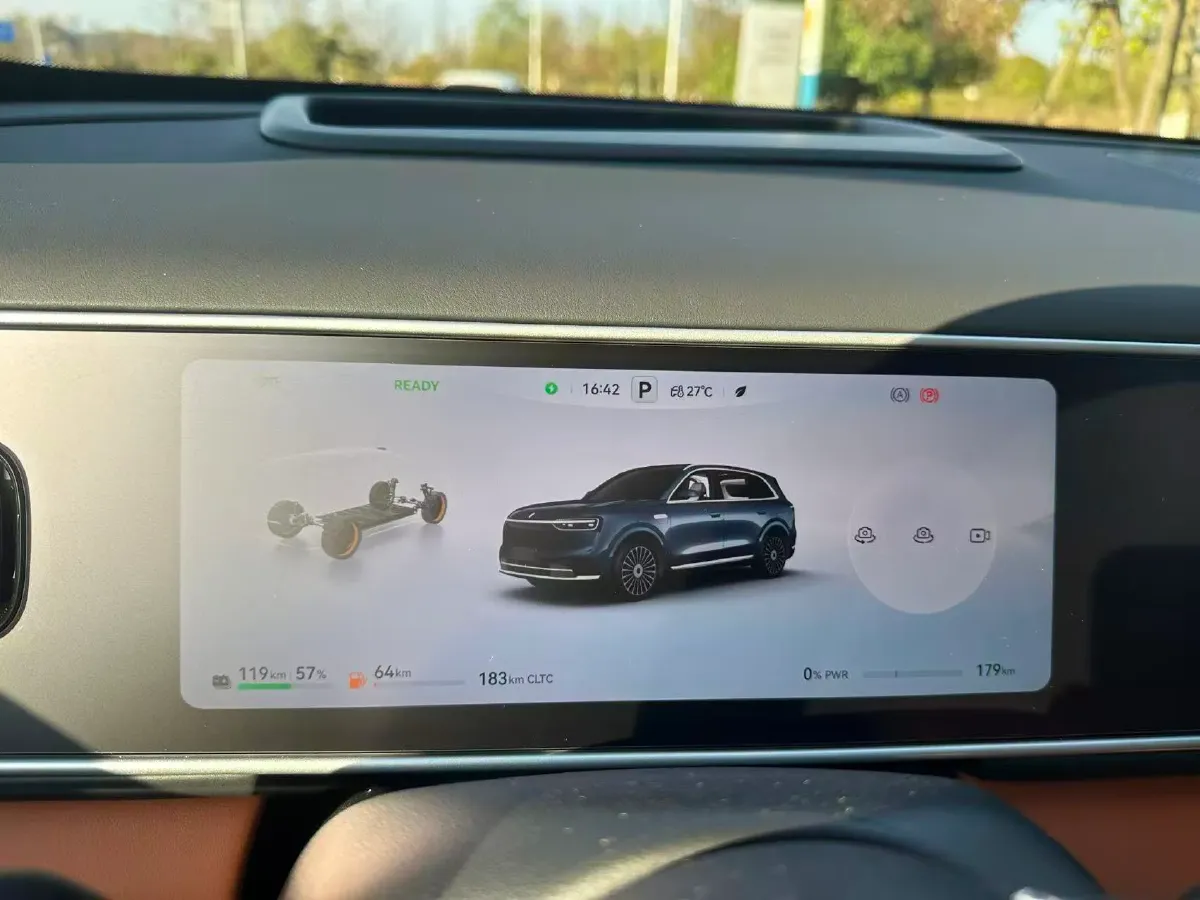 2026 AITO AITO M7 REEV 160HP REEV,autocango,china used car exporter,china ev exporter,chinese used car exporter,chinese used ev exporter