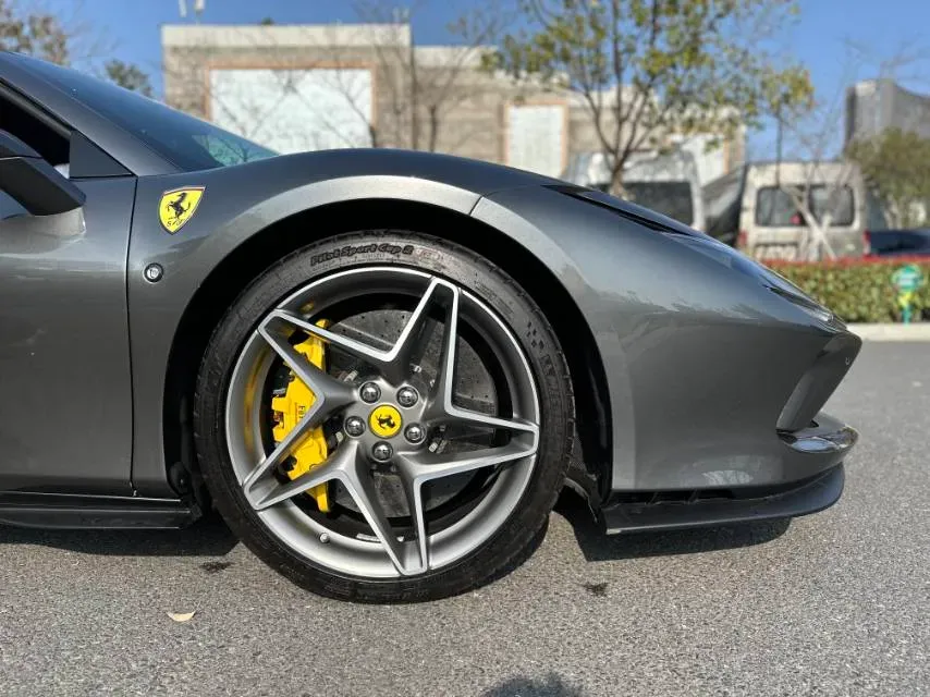 2020 Ferrari F8 3.9T 720HP V8 7DCT,autocango,china used car exporter,china ev exporter,chinese used car exporter,chinese used ev exporter