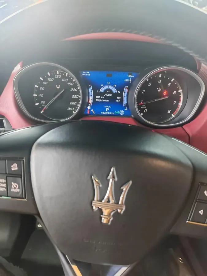 2019 Maserati Levante 3.0T 350HP V6 8AT,autocango,china used car exporter,china ev exporter,chinese used car exporter,chinese used ev exporter