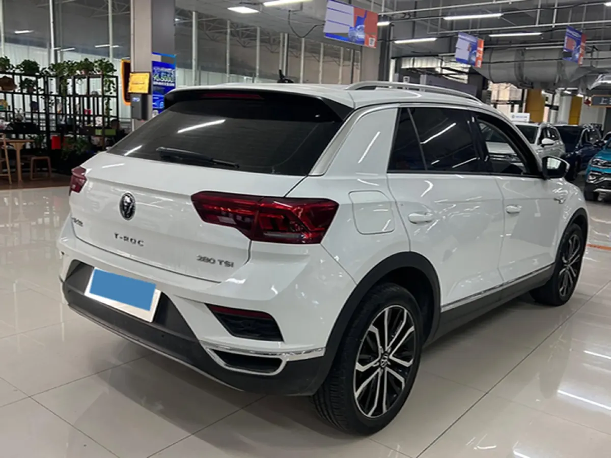 2022 Volkswagen T-Roc 1.4T 150HP L4 7DCT,autocango,china used car exporter,china ev exporter,chinese used car exporter,chinese used ev exporter