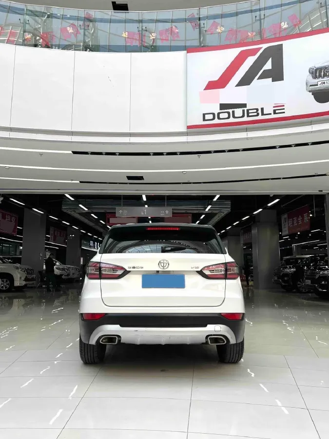 2018 Brilliance Auto V6 1.5T 150HP L4 7DCT,autocango,china used car exporter,china ev exporter,chinese used car exporter,chinese used ev exporter